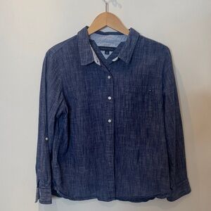 Tommy Hilfiger denim Blue Button-Up Shirt. Size XL (but runs smaller)
